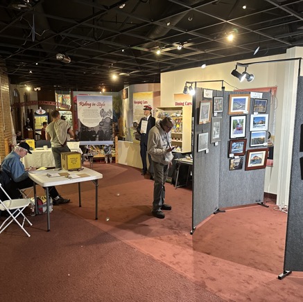 model & photo contest set up